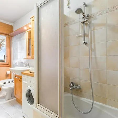 Apartment - 2br Private Garage And Wi-fi *