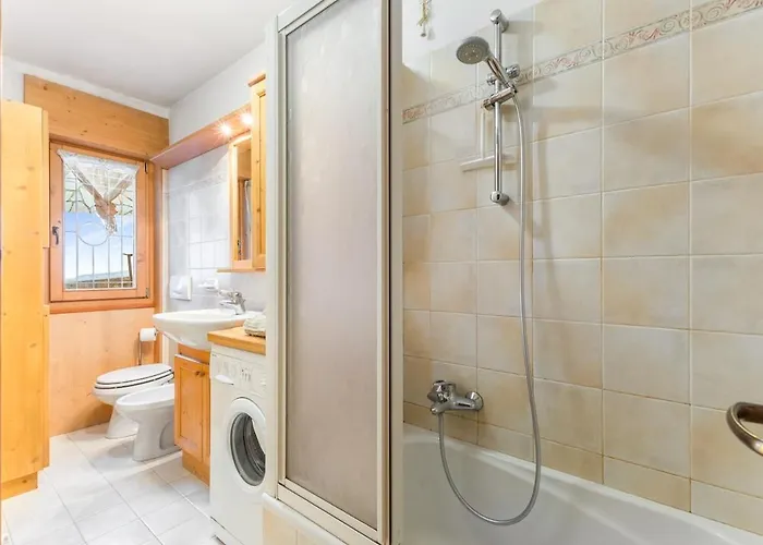 Apartment - 2br Private Garage And Wi-fi *