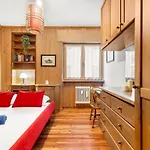 - 2br Private Garage And Wi-fi